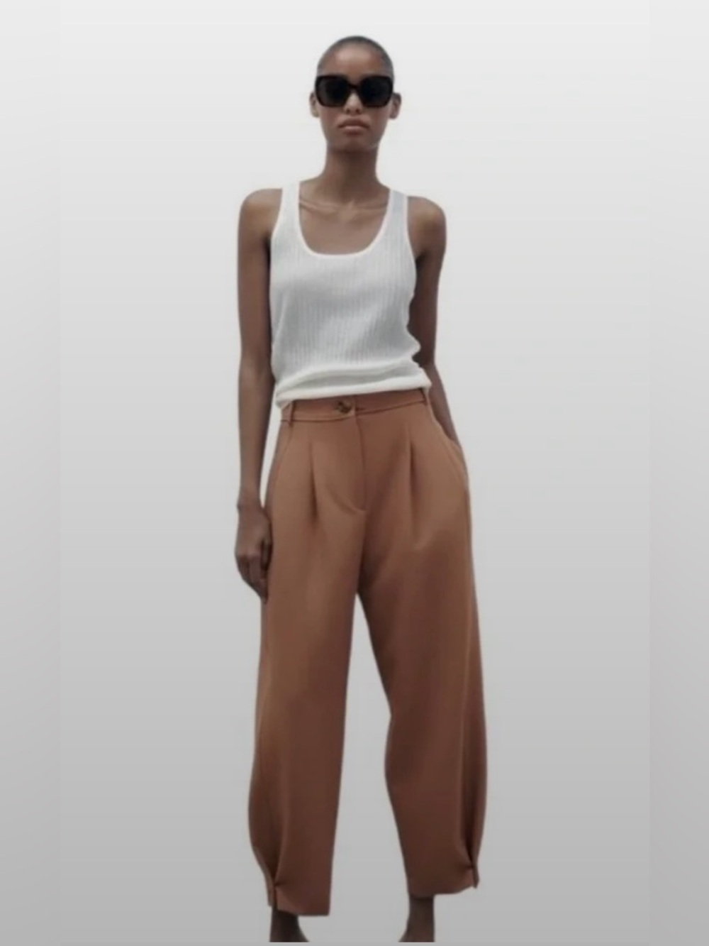 ZARA High-Waist Cropped Pleated Trousers in Camel